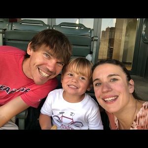 Meet your Posher, Rebecca